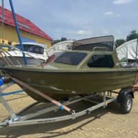 India 431 laminátový motorový člun NOVÝ!