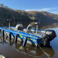 Použitá rybářská loď RiverFox 470 s motorem Mercury F 10 EFI EL + lodní vlek